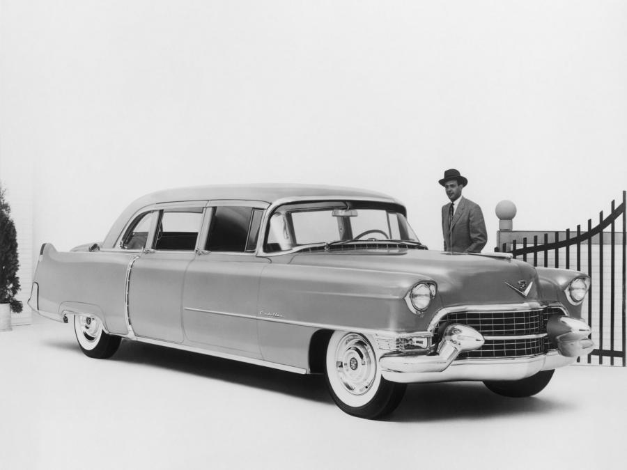  Cadillac Series 75 Fleetwood Limousine 1955 года  (фото 1 из 4)
